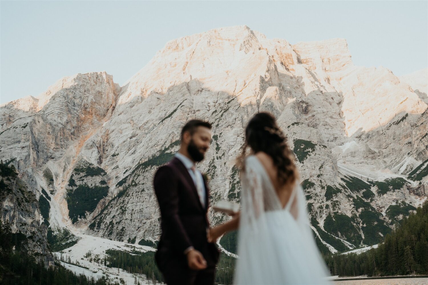 couple exchanges vows at Italian Dolomites elopement