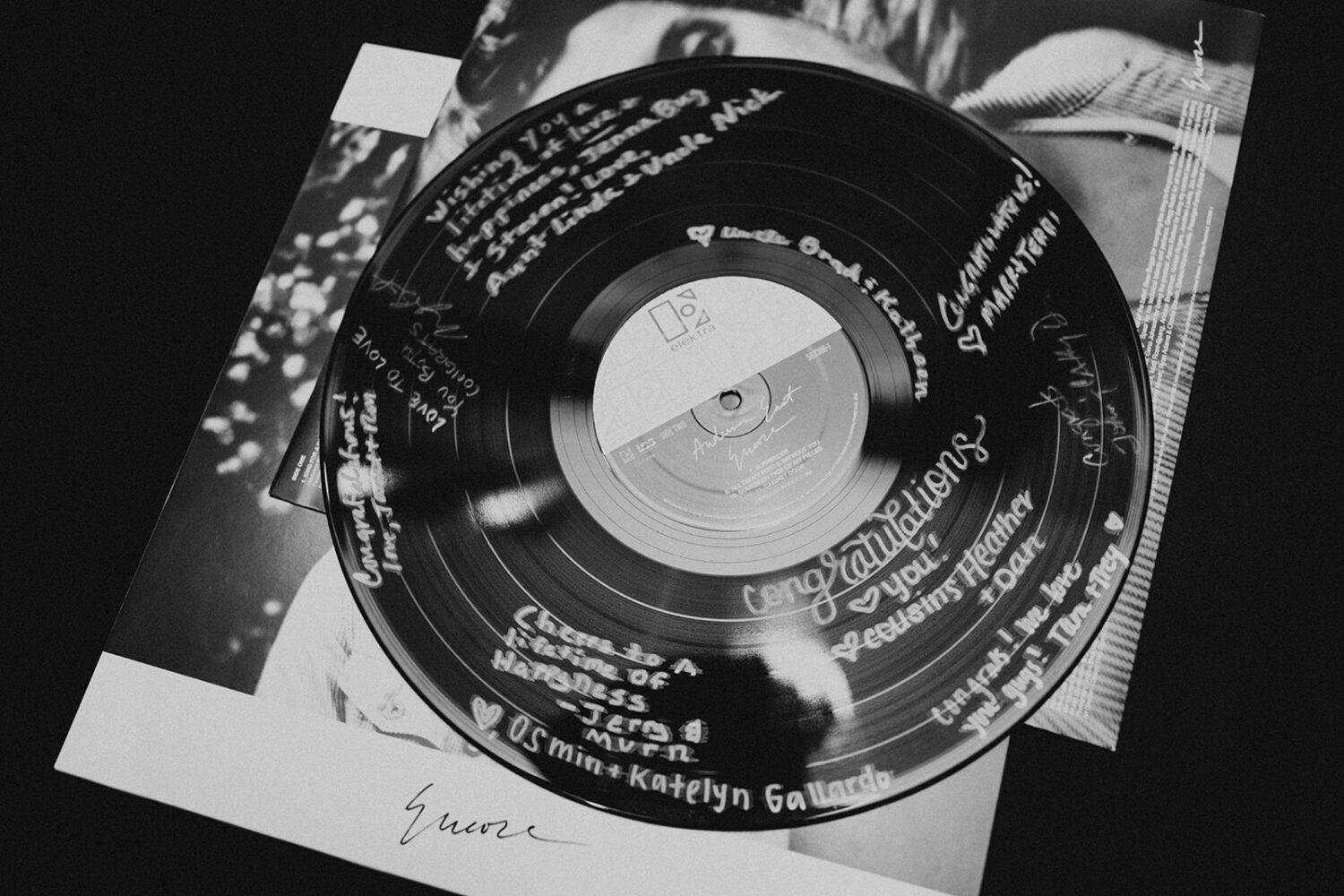 vinyl record as wedding guest book