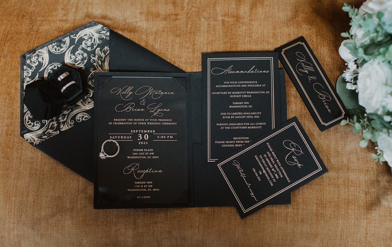 black and gold wedding invitations 