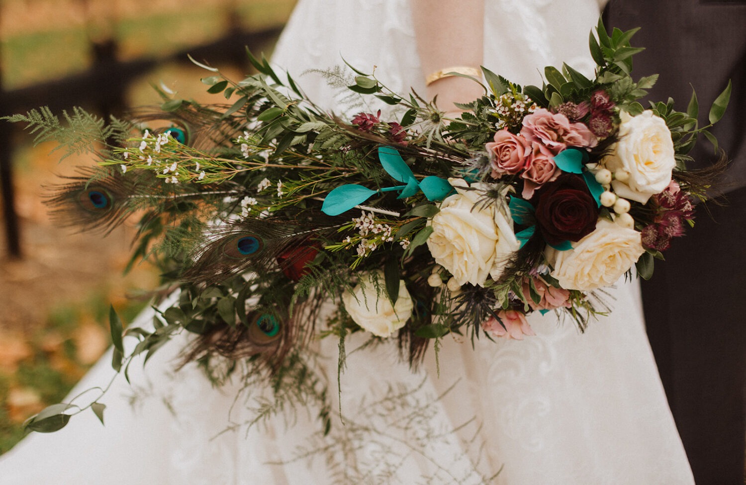 wildflower wedding bouquet following wedding planning tips and advice