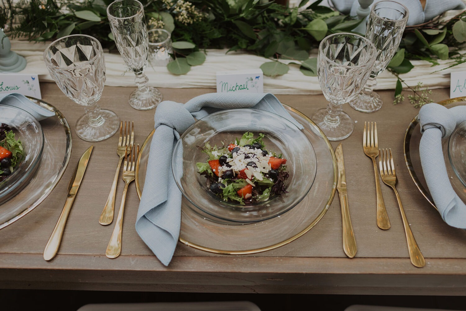 wedding table setting at Dumbarton House wedding