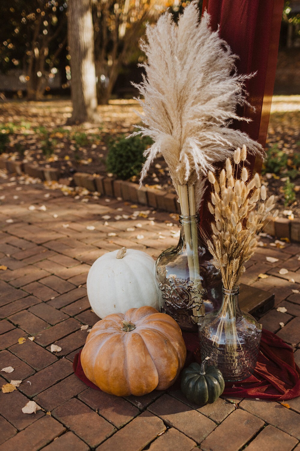 fall pumpkin wedding decor