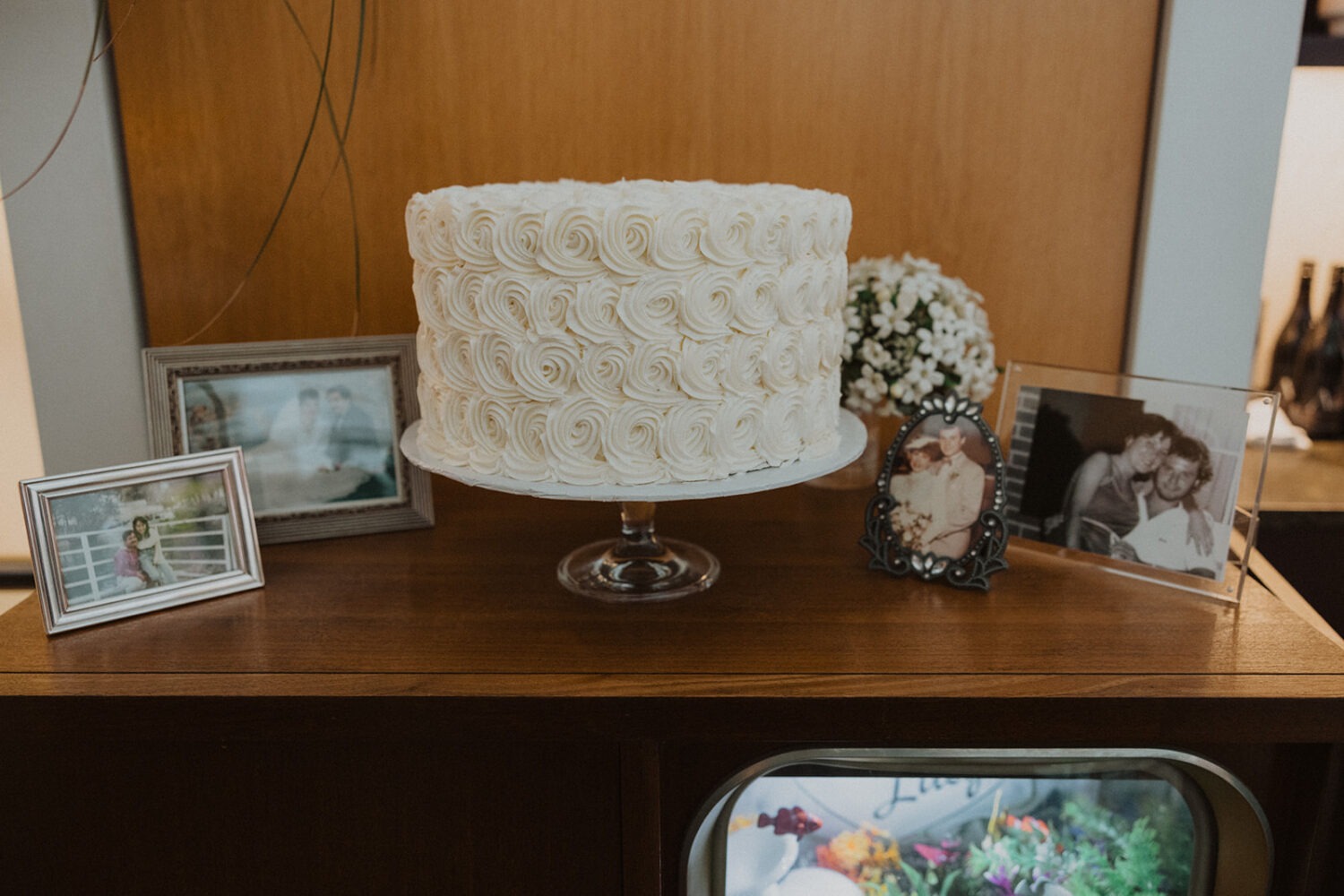 Small detailed wedding cake
