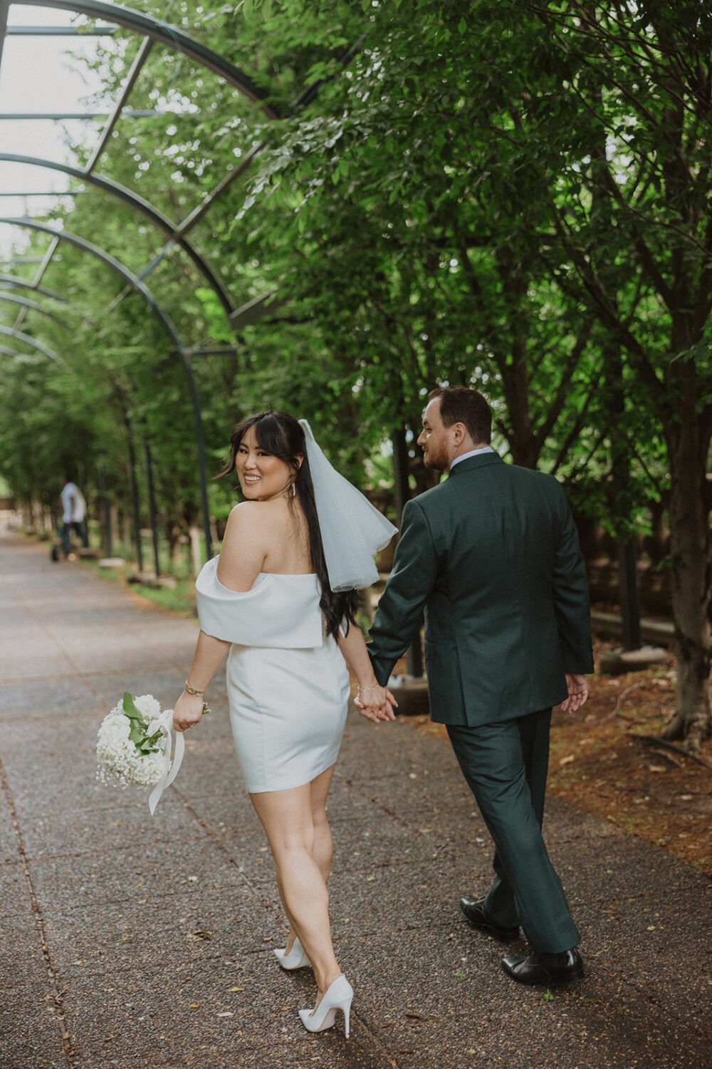 couple walking through Meridian Hill Park