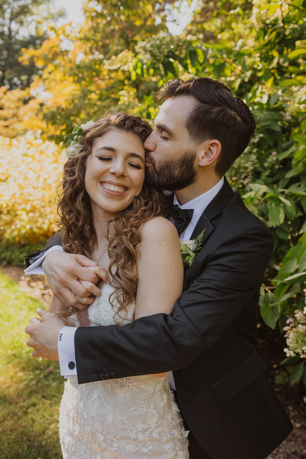 couple embrace and kiss
