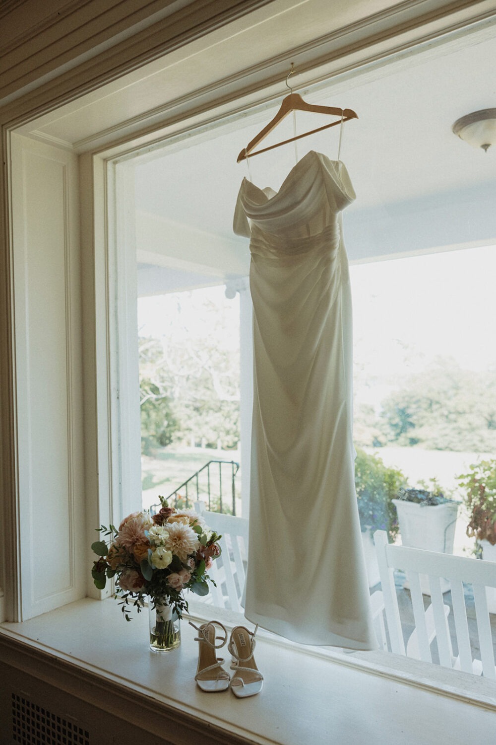 wedding dress details