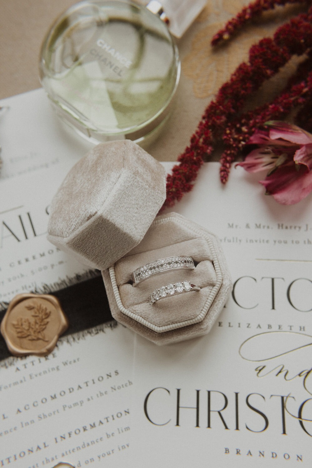 engagement rings and invitation